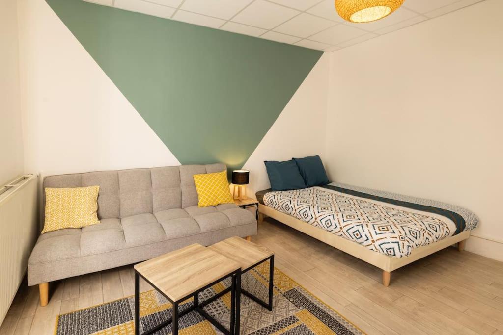 Le Central A - Tout Equipe - Centre-Ville Gare Montluçon Eksteriør bilde